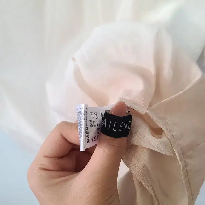 [BUNJANG] AILENE Blouse - Size 100 / 블라우스