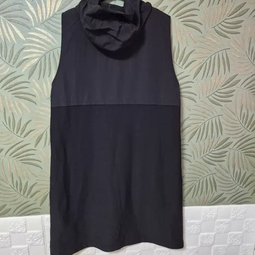 [BUNJANG] Black Koi Hooded Midi Dress / 잉어 후드원피스