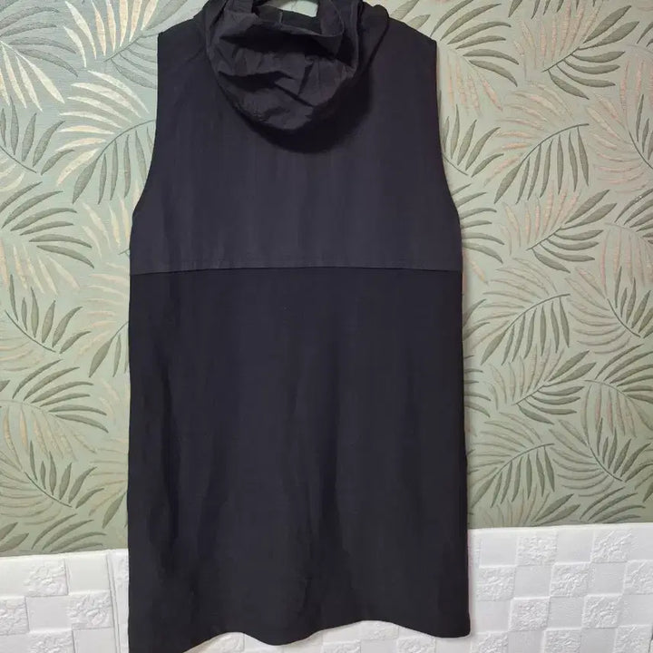 [BUNJANG] Black Koi Hooded Midi Dress / 잉어 후드원피스