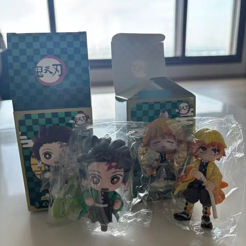 [BUNJANG] Demon Slayer Tanjiro/Zenitsu Figure Set / 귀멸의 칼날 탄지로/젠이츠 피규어 세트