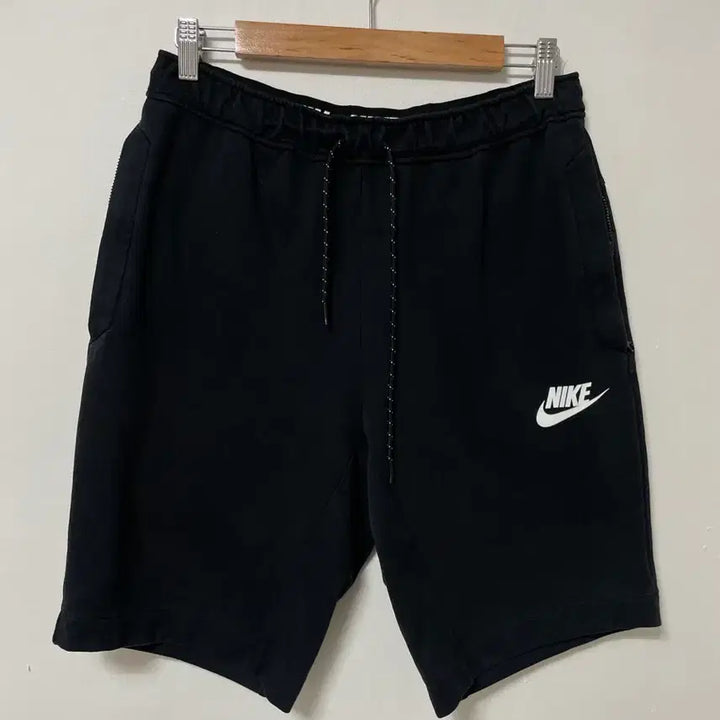 [SOLD OUT] 30-32 나이키 스우시 밴딩 반바지 정품