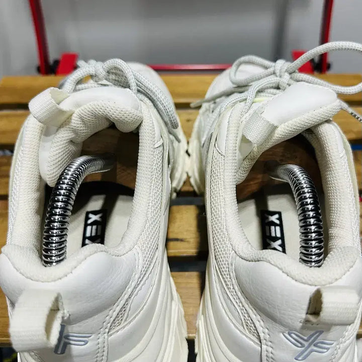 [BUNJANG] Xexymix X-1 White Sneakers / 250) 젝시믹스 운동화 남녀공용 신발 X-1 화이트 운동화