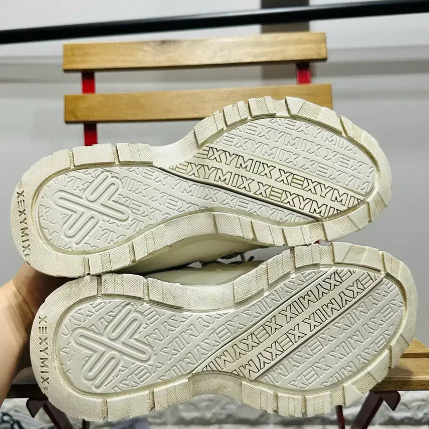 [BUNJANG] Xexymix X-1 White Sneakers / 250) 젝시믹스 운동화 남녀공용 신발 X-1 화이트 운동화