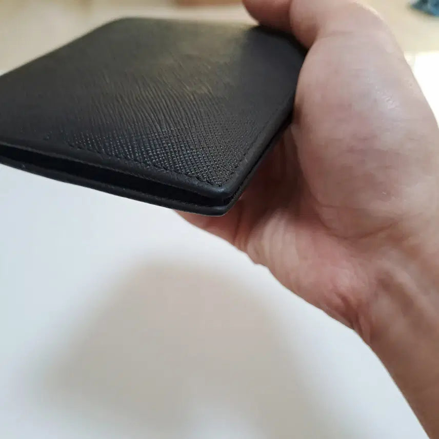 [BUNJANG] Prada Saffiano Leather Bifold Wallet / [100%/정품] 프라다 사피아노 레더 반지갑
