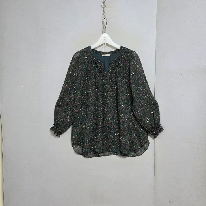 [BUNJANG] BCBG Chiffon Blouse / BCBG 시원한 쉬폰 블라우스 55  n4611