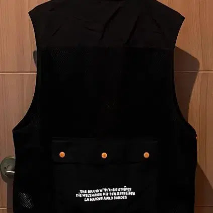 [SOLD OUT] 아디다스 블랙 오렌지 포인트 조끼