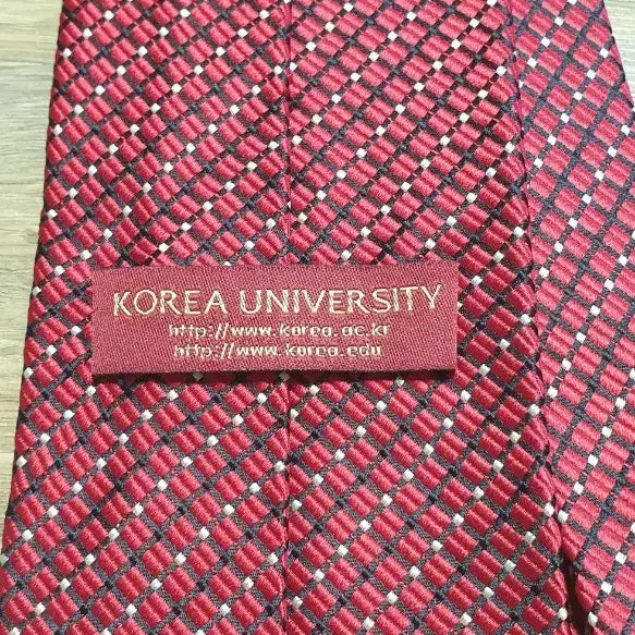 [BUNJANG] Korea University Red Pattern Tie / Korea University 넥타이 레드 패턴