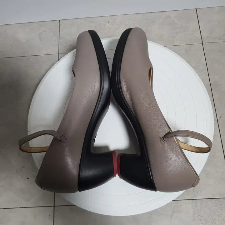 [BUNJANG] BRUMASS Mary Jane Shoes 235mm Gray / 브루마스 BRUMASS 메리제인 구두 235mm 그레이