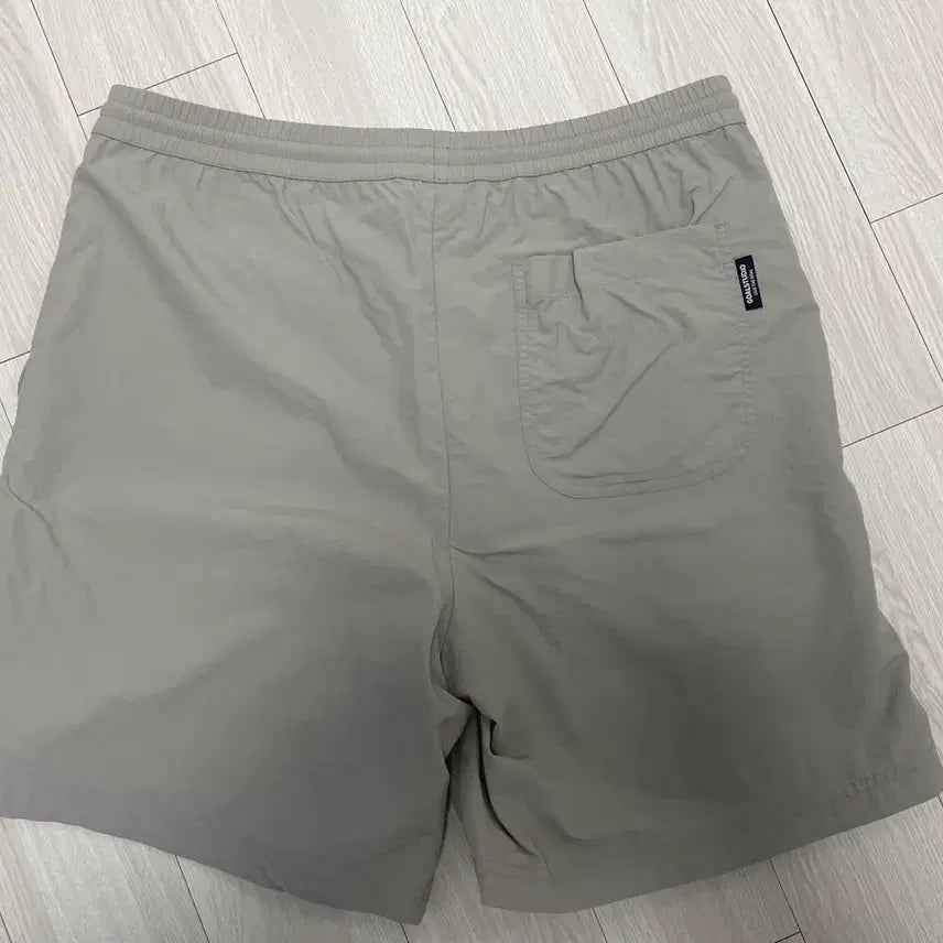 [BUNJANG] Goal Studio Beige Shorts / 골스튜디오 베이지 반바지