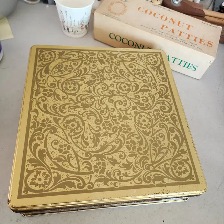 [BUNJANG] Vintage French Tin Can 23cm x 22cm / 프랑스 옛날 틴 깡통 크기23cmX22cm 높이5.3cm 7000원
