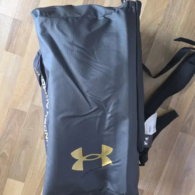 [BUNJANG] Under Armour UA Contain Duo Duffel Bag Backpack / 언언더아머 UA 컨테인 듀오 더플백 백팩 새상품
