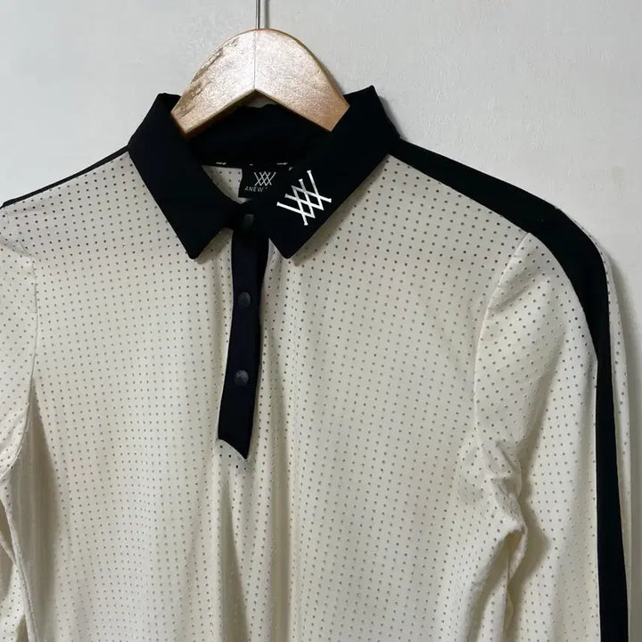 [SOLD OUT] 55 ANEW GOLF 어뉴골프 로고 올드스쿨 기능성 스판 긴팔카라티