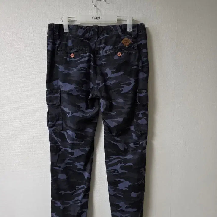 [BUNJANG] Roadsign Blue Black Camo Cargo Pants / 로드사인 블루 블랙 카모 카고 바지 허리 32인치 춘추용