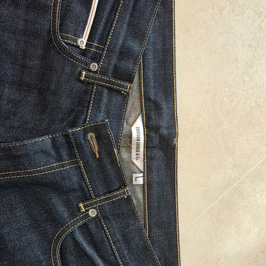 [BUNJANG] Uniform Bridge Selvedge Denim Jeans / 유니폼브릿지 셀비지데님 딥인디고 L사이즈팝니다