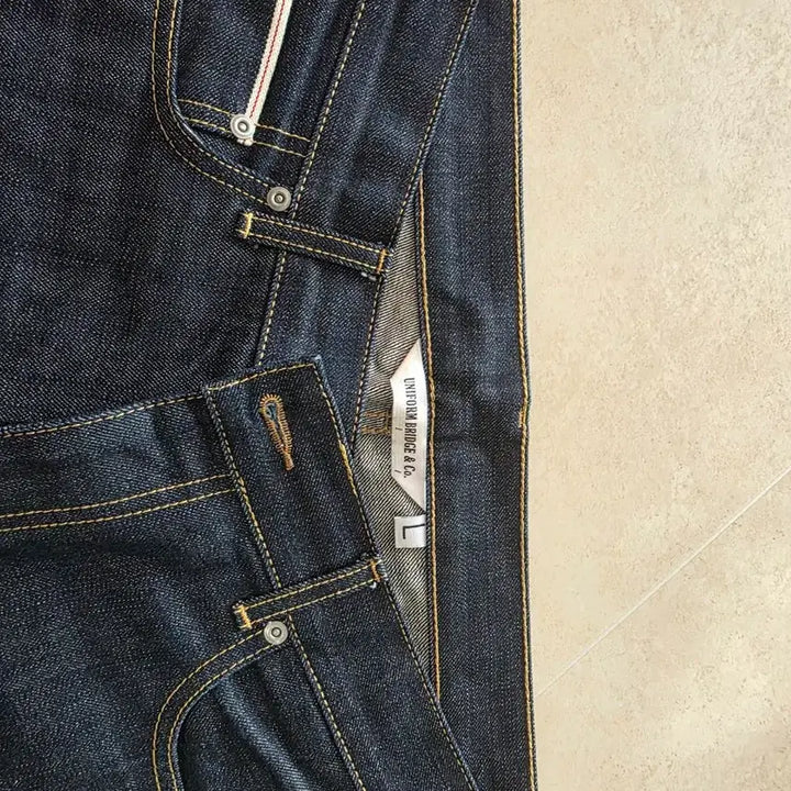 [BUNJANG] Uniform Bridge Selvedge Denim Jeans / 유니폼브릿지 셀비지데님 딥인디고 L사이즈팝니다