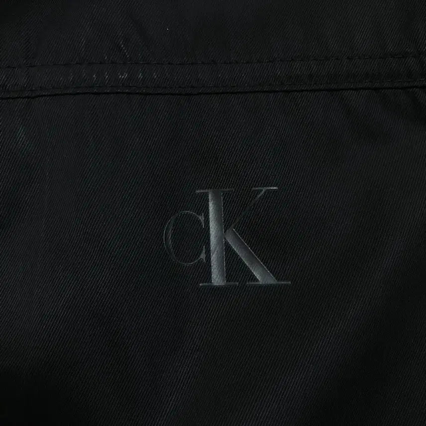 [BUNJANG] Calvin Klein Small Logo Black Blouson Jacket / 캘빈클라인 스몰 로고 블랙 블루종 자켓