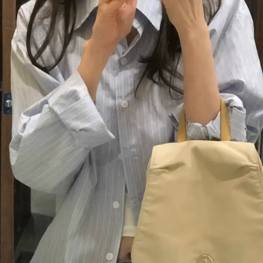 [SOLD OUT] 스트라이프 카라 긴팔 오버핏 셔츠 스카이블루/지그재그/에이블리