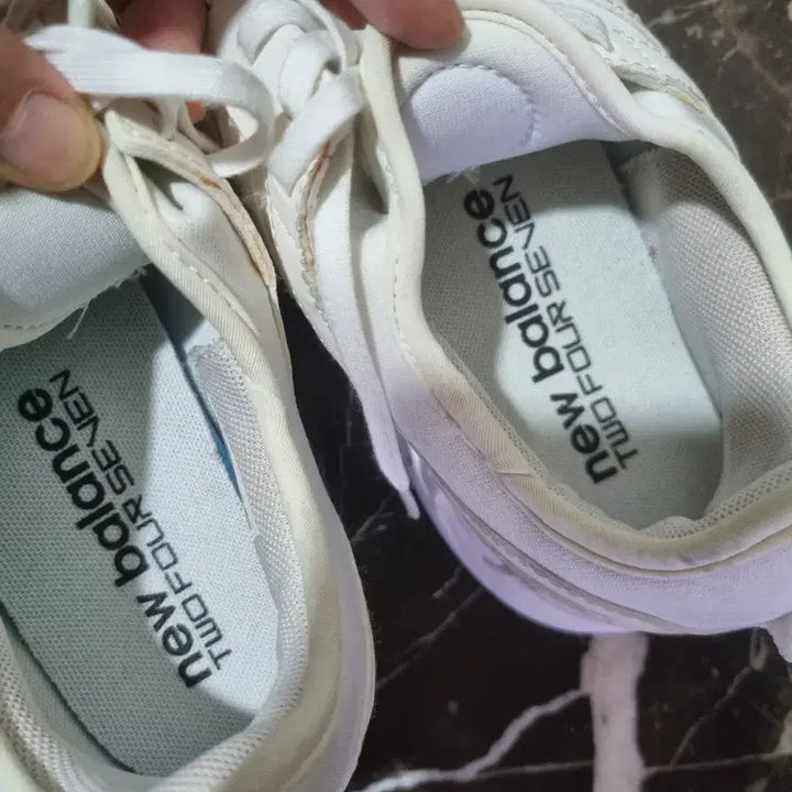 [BUNJANG] New Balance 247 Running Shoes / 뉴발 247 러닝화 245사이즈