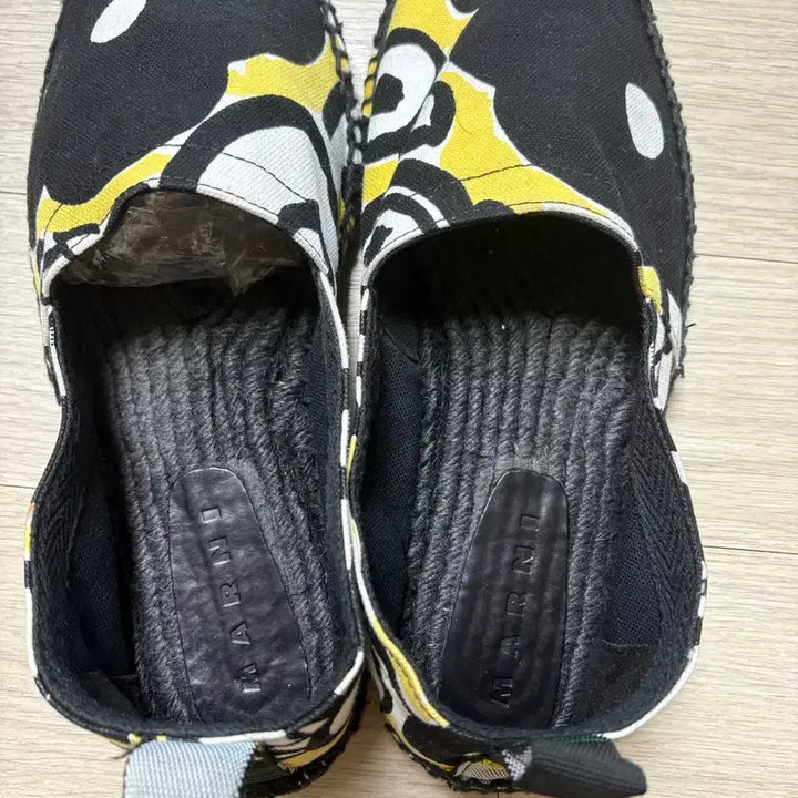 [BUNJANG] Marni Espadrille Slip-on Shoes / 마르니 블랙/옐로우 에스파드류 슬립온 265