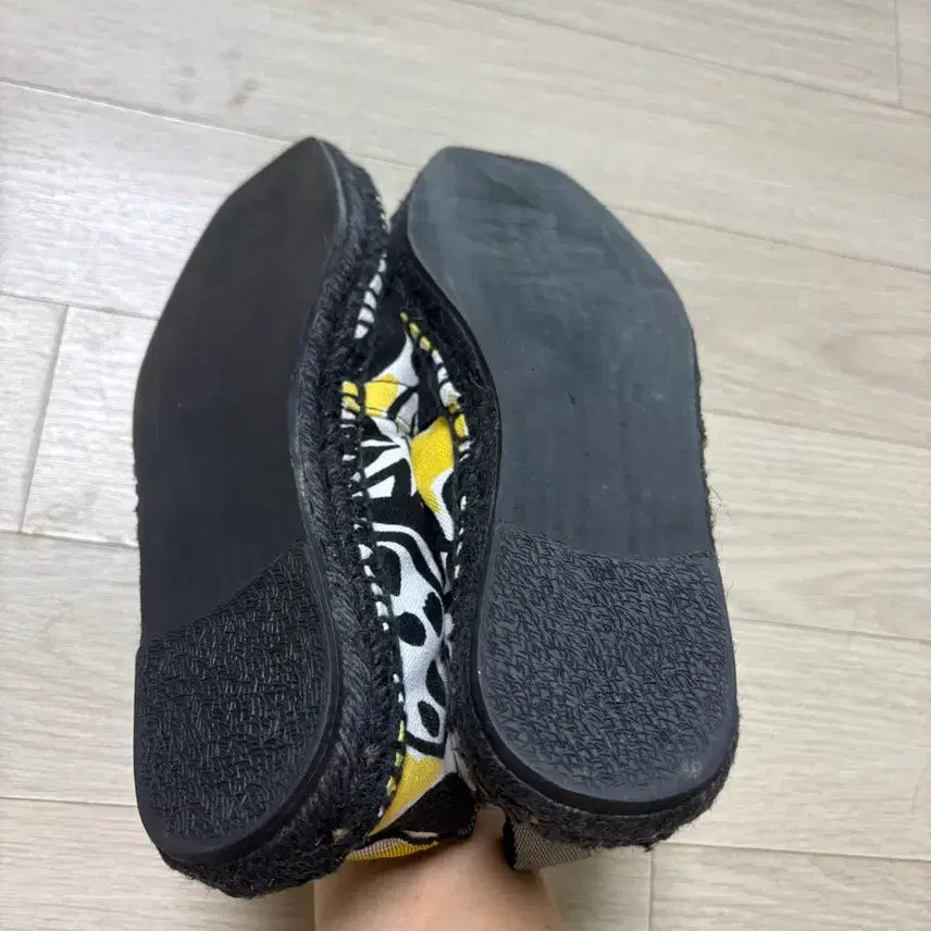 [BUNJANG] Marni Espadrille Slip-on Shoes / 마르니 블랙/옐로우 에스파드류 슬립온 265