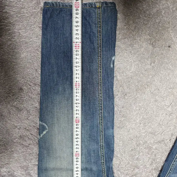 [BUNJANG] Dolce &amp; Gabbana 16 Classic Leather Plate Denim Pants / 돌체앤가바나 청바지 16클래식 레더 플레이트 데님 팬츠 48