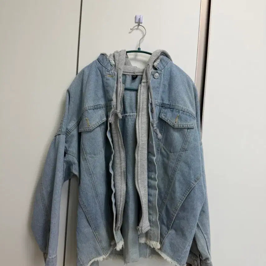 [SOLD OUT] 후드빈티지 데님자켓 프리사이즈