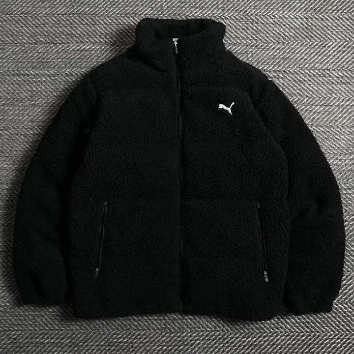 [BUNJANG] Puma Embroidered Logo Duck Down Puffer Sherpa Fleece Jacket Black / 퓨마 자수로고 덕다운 푸퍼 쉐르파 플리스 패딩 블랙o 5340