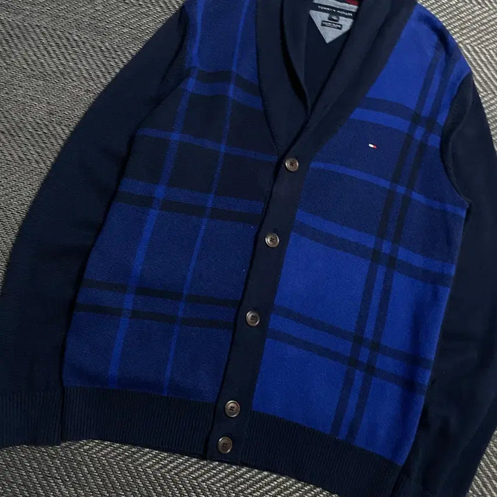 [BUNJANG] Tommy Hilfiger Embroidered Logo Check Pattern Cardigan / 타미힐피거 자수로고 체크 패턴 가디건o 5342