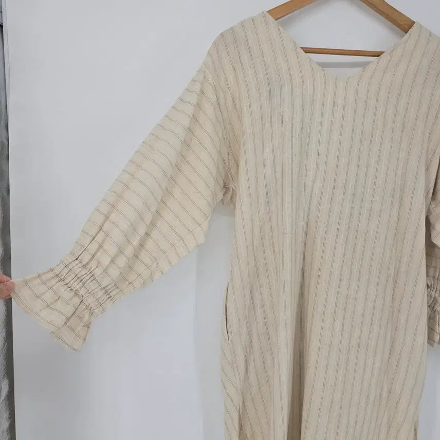 [BUNJANG] Beige Striped Linen Long Dress / 베이지 스트라이프 린넨 롱 원피스
