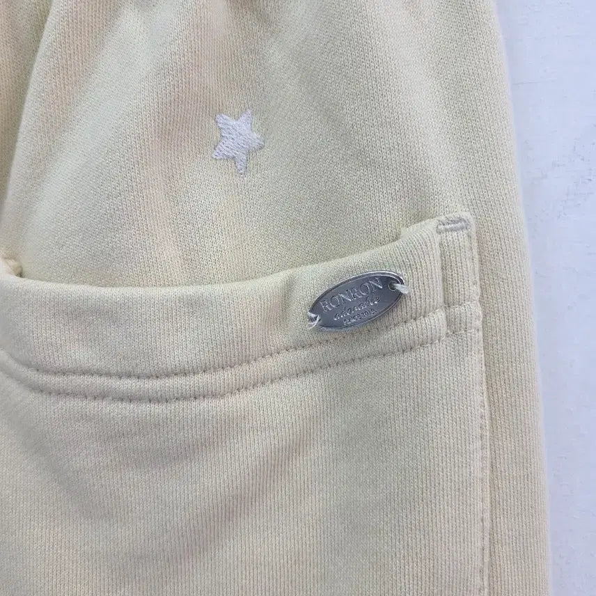 [BUNJANG] RONRON Star Embroidery Jogger Pants (Cream Yellow) / F [새상품] RONRON 론론 별 자수 조거팬츠 크림 옐로우