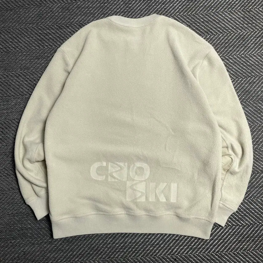 [SOLD OUT] 미즈노 CRO SKI 플리스 맨투맨 아이보리o 5344