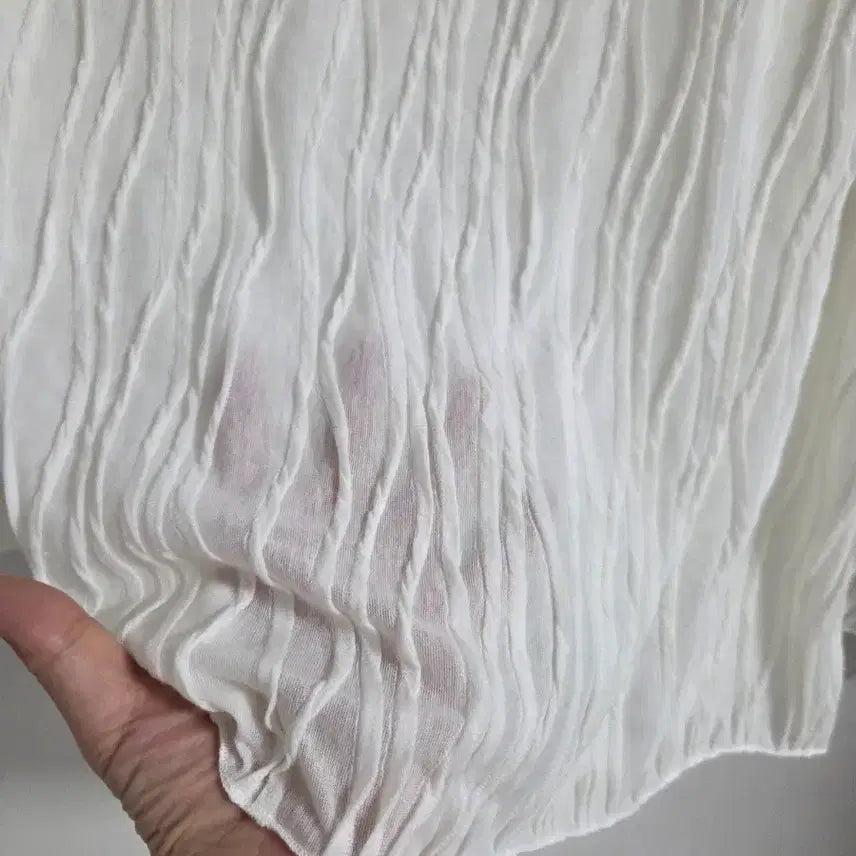 [BUNJANG] White Pleated Ruffled Blouse / 화이트 주름 셔링 블라우스
