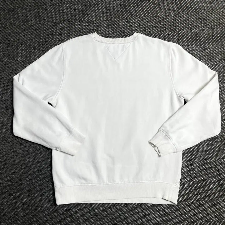 [BUNJANG] Tommy Hilfiger Spellout Big Logo White Sweatshirt / 타미힐피거 스펠아웃 빅로고 화이트 맨투맨o 5345