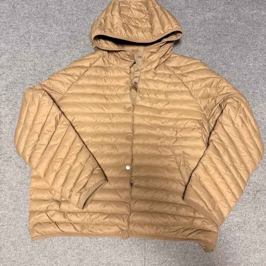 [BUNJANG] Bonny Sparks Hooded Lightweight Padding Jacket M / 보니스팍스 후드 경량패딩 M