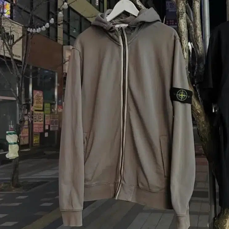 [BUNJANG] Stone Island Charcoal Hooded Zip-up / 스톤아일랜드 후드집업 차콜