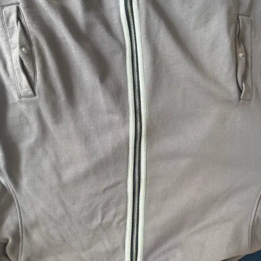 [BUNJANG] Stone Island Charcoal Hooded Zip-up / 스톤아일랜드 후드집업 차콜