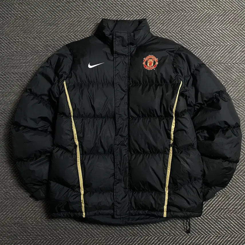 [BUNJANG] Nike Manchester United Duck Down Padded Jacket / 나이키 레트로 맨체스터 유나이티드 덕다운 패딩 점퍼o 5346