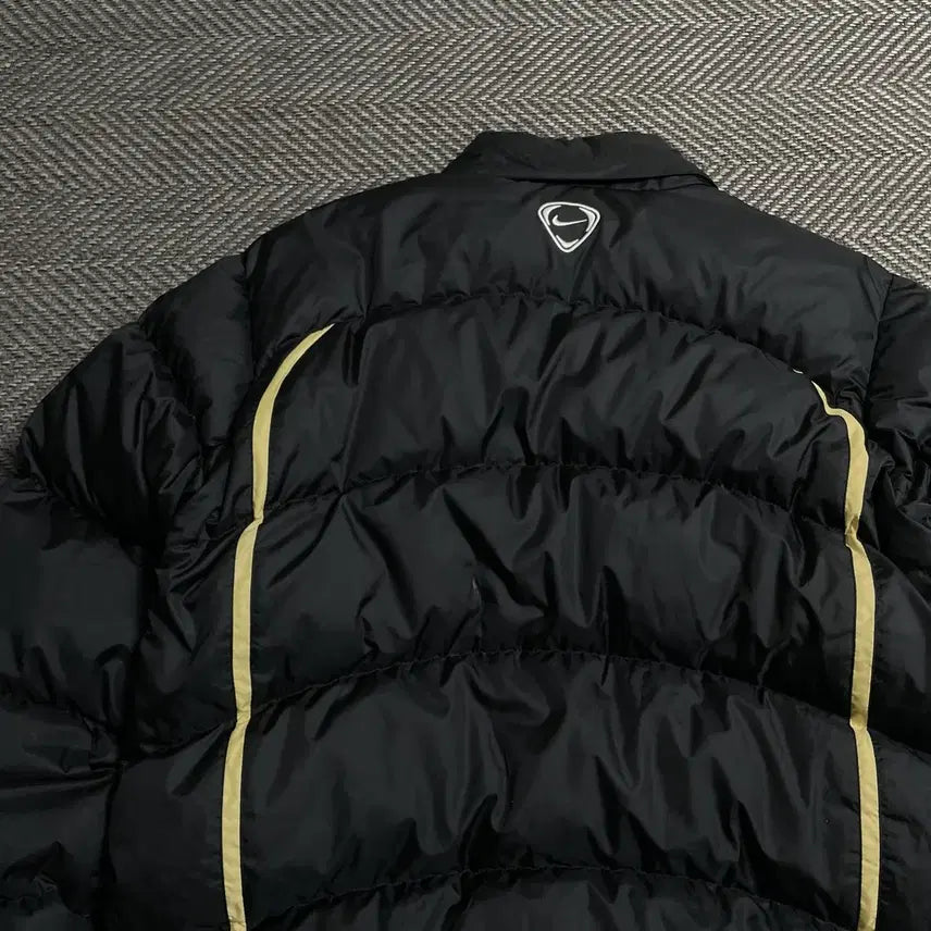 [BUNJANG] Nike Manchester United Duck Down Padded Jacket / 나이키 레트로 맨체스터 유나이티드 덕다운 패딩 점퍼o 5346