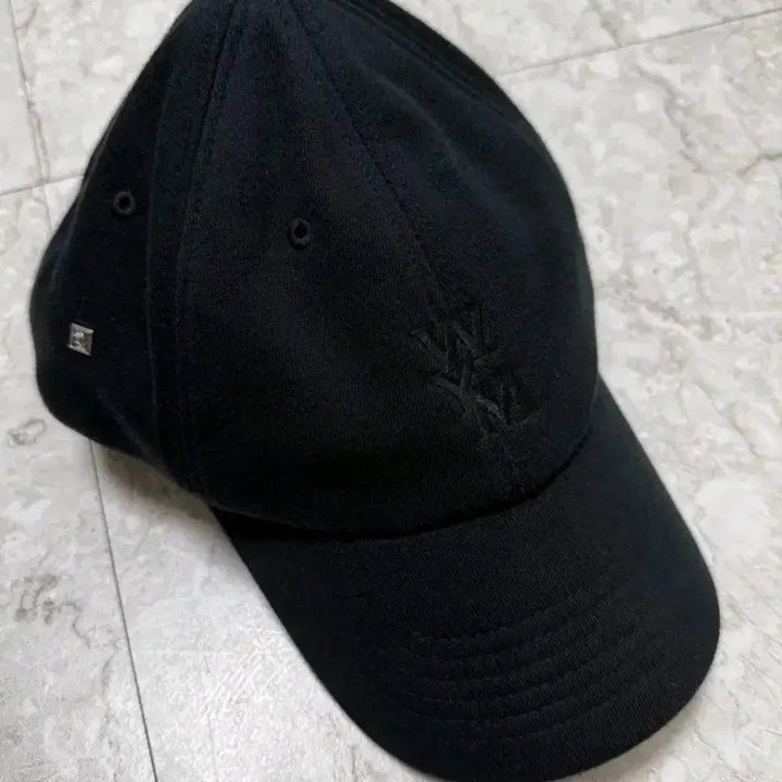 [BUNJANG] Wooyoungmi 23SS Black Logo Ball Cap / 우영미 23SS 블랙로고 볼캡