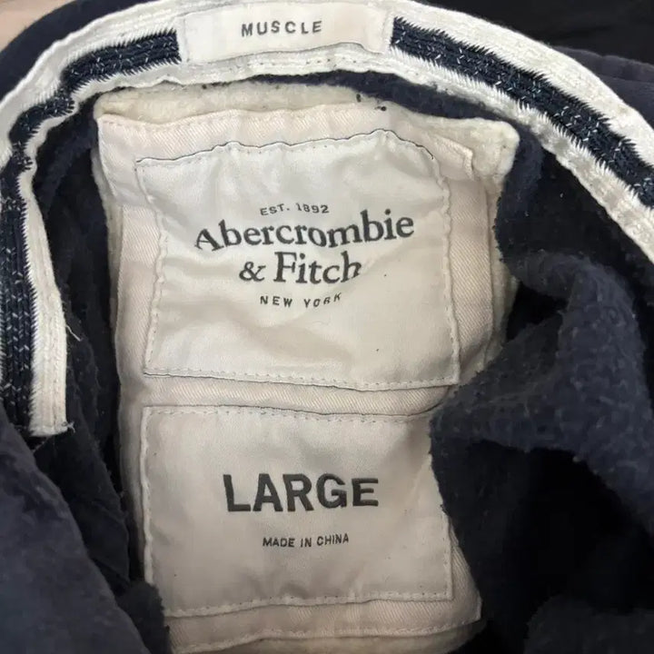 [BUNJANG] Abercrombie Y2K Navy Hoodie / 아베크롬비 후드티 L y2k