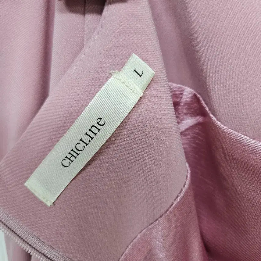 [SOLD OUT] 521. 시크라인 원피스