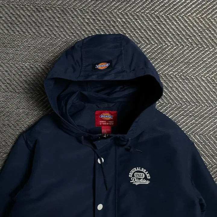 [BUNJANG] Dickies USA Original Stadium Varsity Hooded Jacket Navy / 디키즈 USA 오리지날 스타디움 바시티 후드 자켓 네이비o 5349