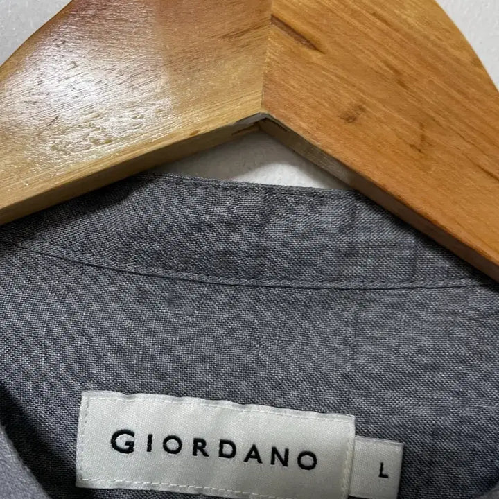 [BUNJANG] GIORDANO Linen Henley Neck Shirt / 100 GIORDANO 린넨 마 루즈핏 헨리넥 셔츠 상의 정품
