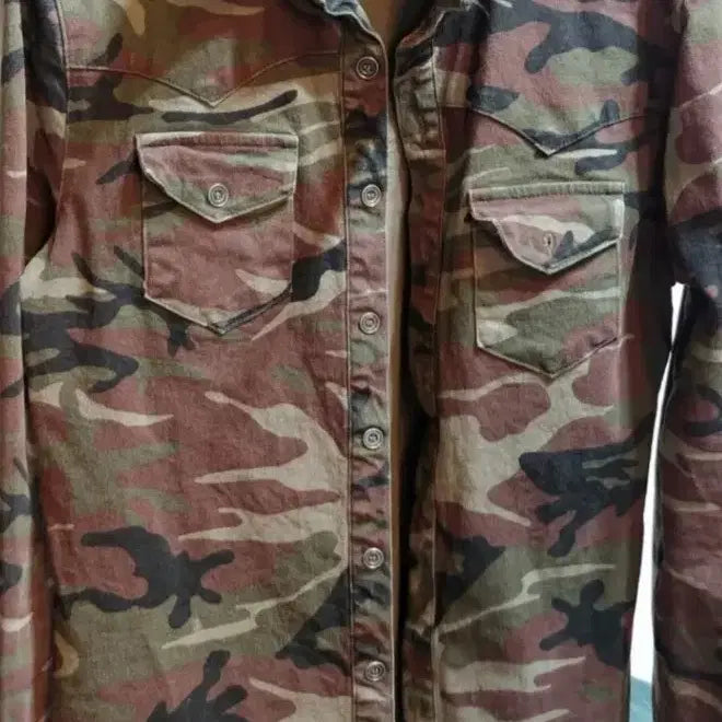 [SOLD OUT] 밀리터리 남방