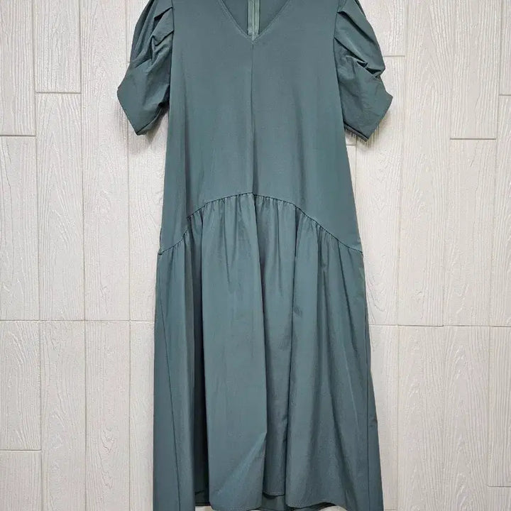 [SOLD OUT] 479. 브이넥바스락원피스
