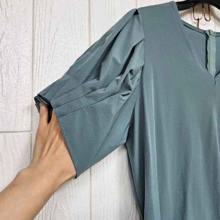 [SOLD OUT] 479. 브이넥바스락원피스