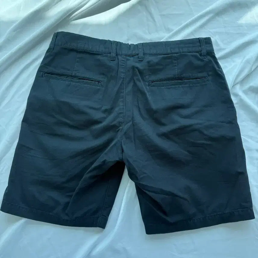 [SOLD OUT] H&amp;M LOGG 네이비 면 반바지
