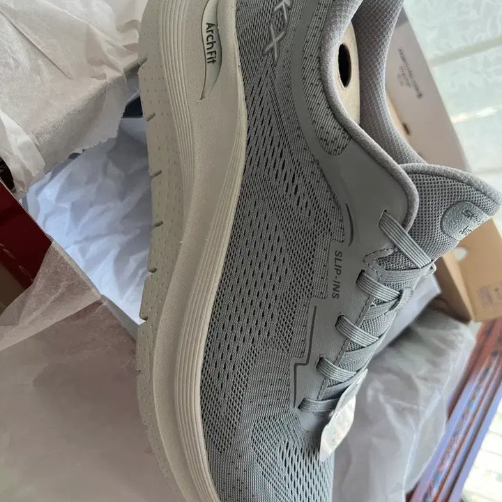 [BUNJANG] Skechers Arch Fit Slip-ins Gray Sneakers / 스케쳐스 아치핏 SLIP-INS 회색 운동화
