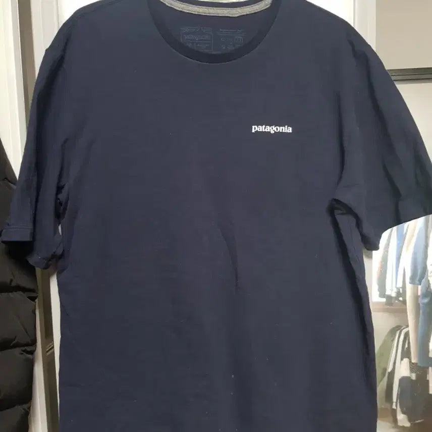 [BUNJANG] Patagonia Navy Short Sleeve T-shirt / 파타고니아 네이비 반팔 티셔츠