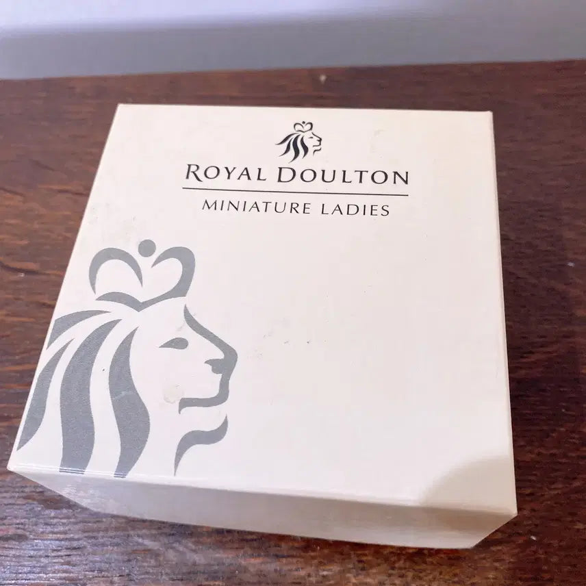 [BUNJANG] Royal Doulton Miniature Figure / 로얄덜튼 박스템 미니어쳐피겨린 귀템